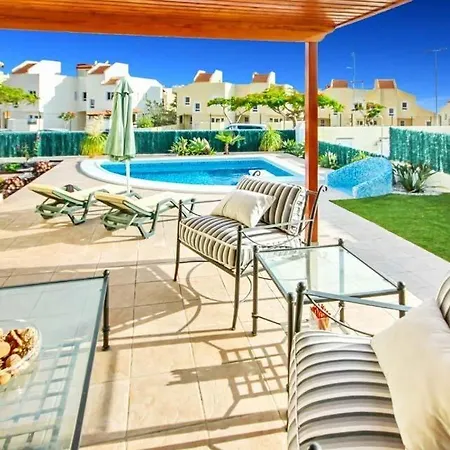 Playa De Fanabe Sleeps 5 Pool Air Con Wifi Villa *