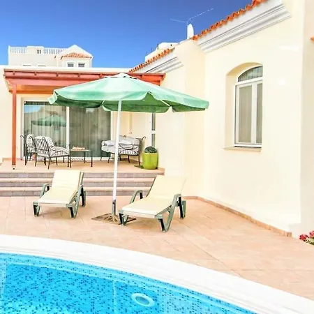 Playa De Fanabe Sleeps 5 Pool Air Con Wifi Villa *