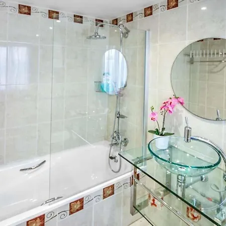 Playa De Fanabe Sleeps 5 Pool Air Con Wifi Villa